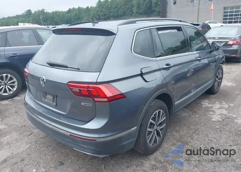 2020 Volkswagen Tiguan 2.0T Se/2.0T Se R-Line Black/2.0T Sel from USA, damaged, VIN 3VV2B7AX7LM055040